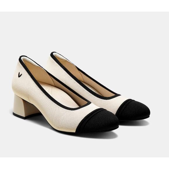 Vivaia 10 Almond-Toe Chunky Knit Heels $189 Julie Arch Pro Pumps Cream Black 40 - Picture 1 of 11